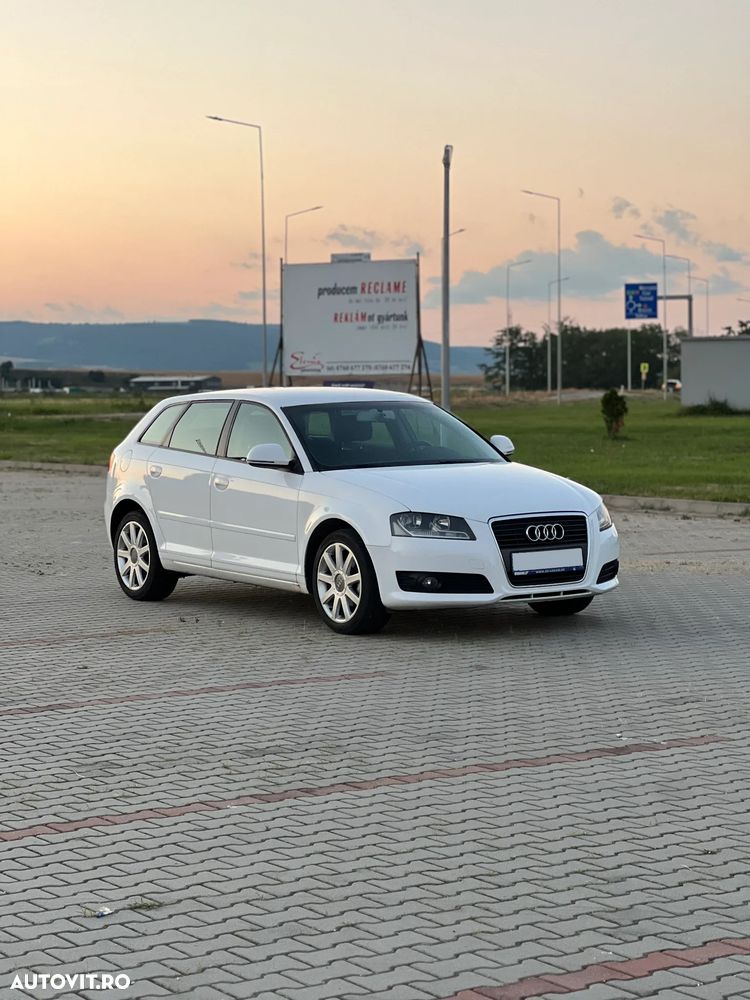 Audi A3 1.6 MPI Attraction - 10