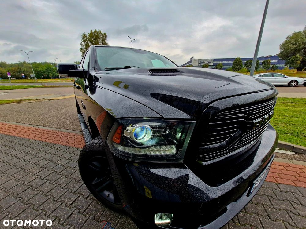RAM 1500 5.7 Crew Cab Shortbed Laramie Sport - 6