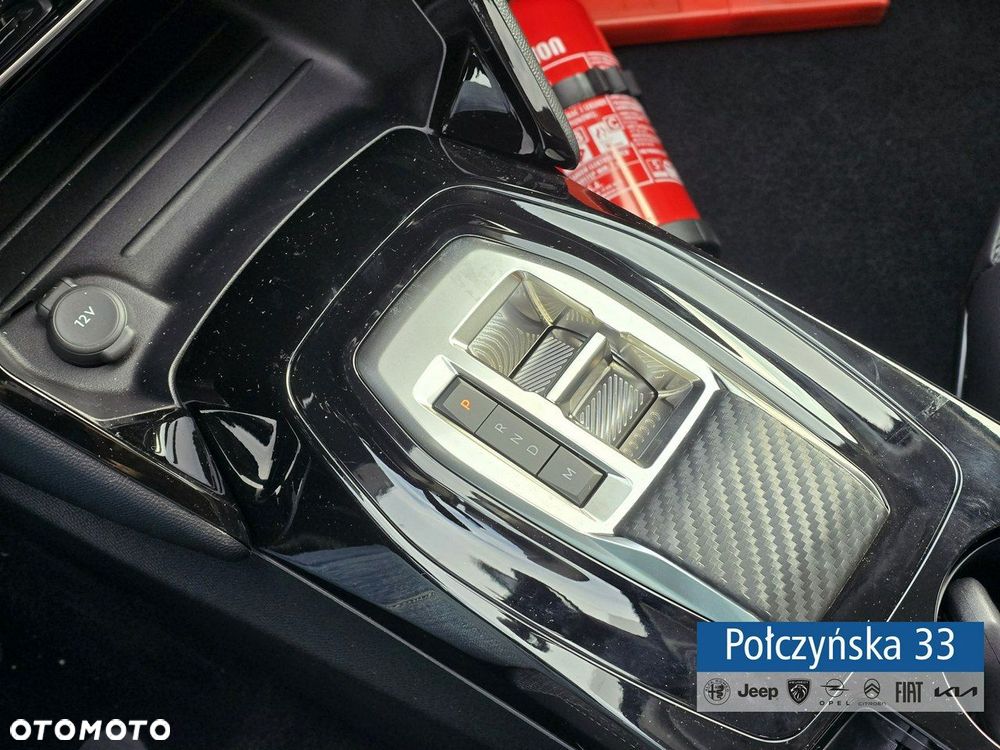 Peugeot 208 - 27