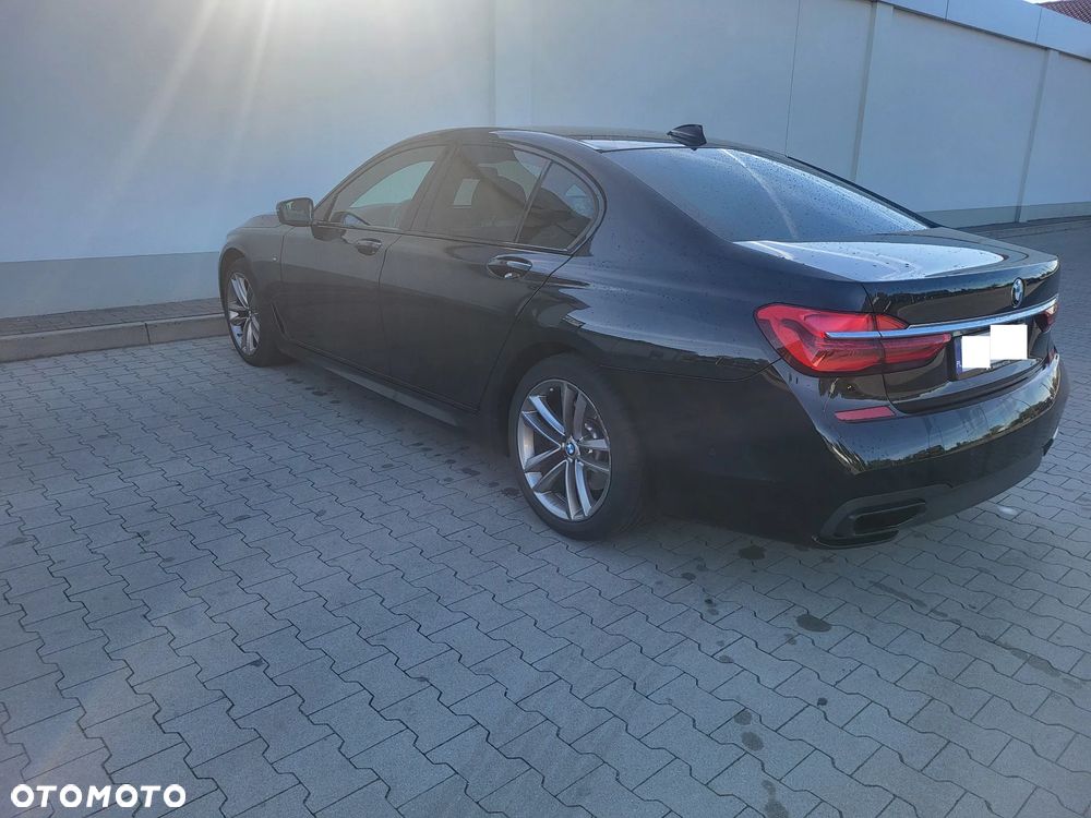 BMW Seria 7 740d xDrive - 16