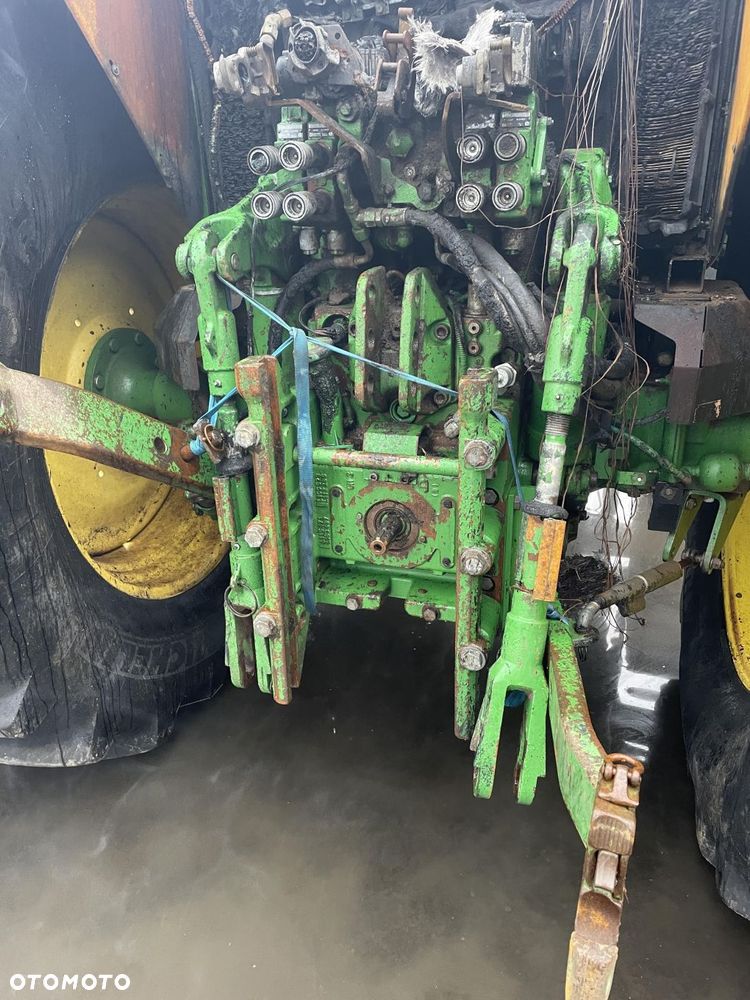John Deere 6630 - rozdzielacz hydrauliczny sekcja - 1
