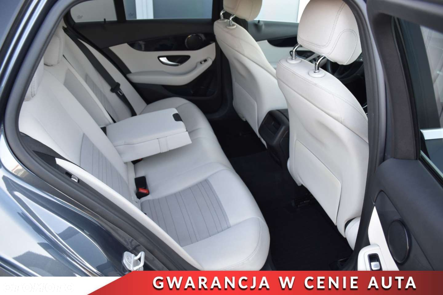 Mercedes-Benz Klasa C 200 (BlueTEC) d T 7G-TRONIC - 7