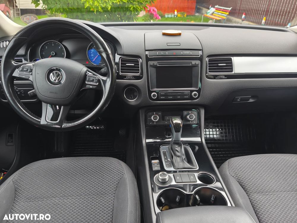 Volkswagen Touareg 3.0 V6 TDI BMT - 4