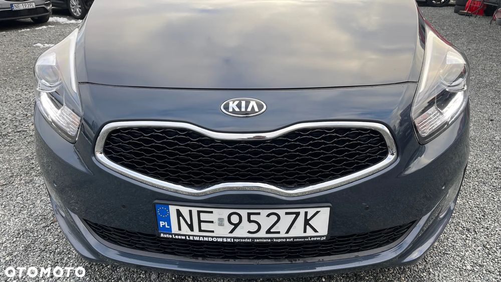 Kia Carens - 20
