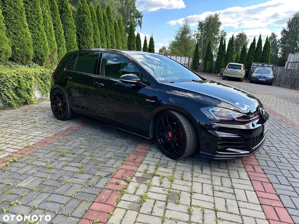 Volkswagen Golf GTI (BlueMotion Technology) - 6