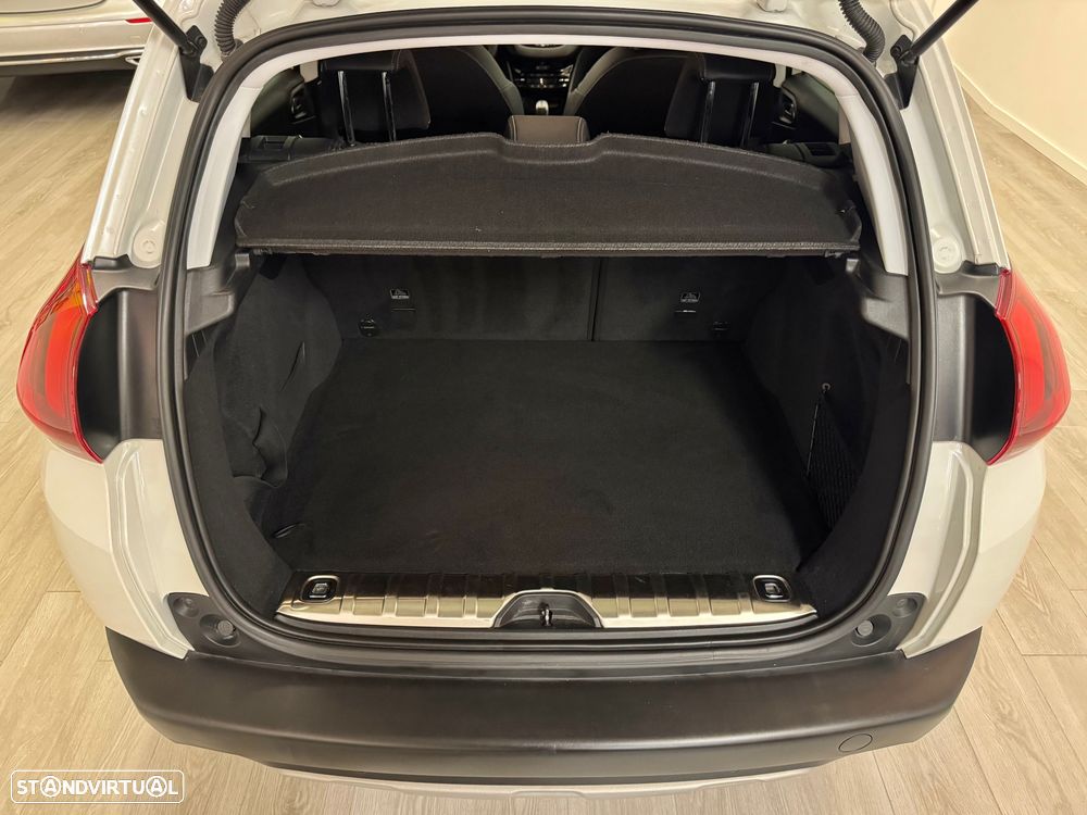 Peugeot 2008 1.6 BlueHDi Allure - 13