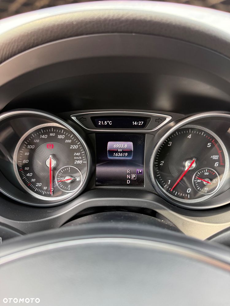 Mercedes-Benz CLA 200 d 7G-DCT - 8