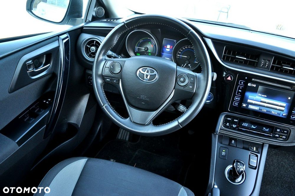 Toyota Auris - 6