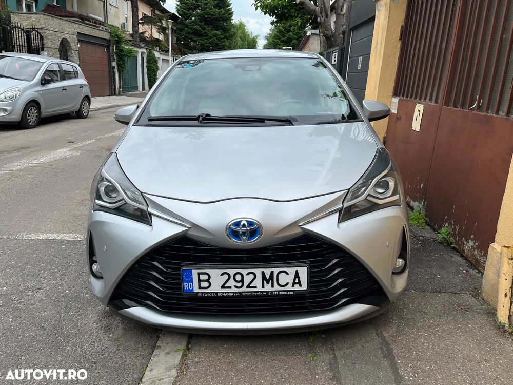 Toyota Yaris 1.5 VVT-i HSD Active - 2