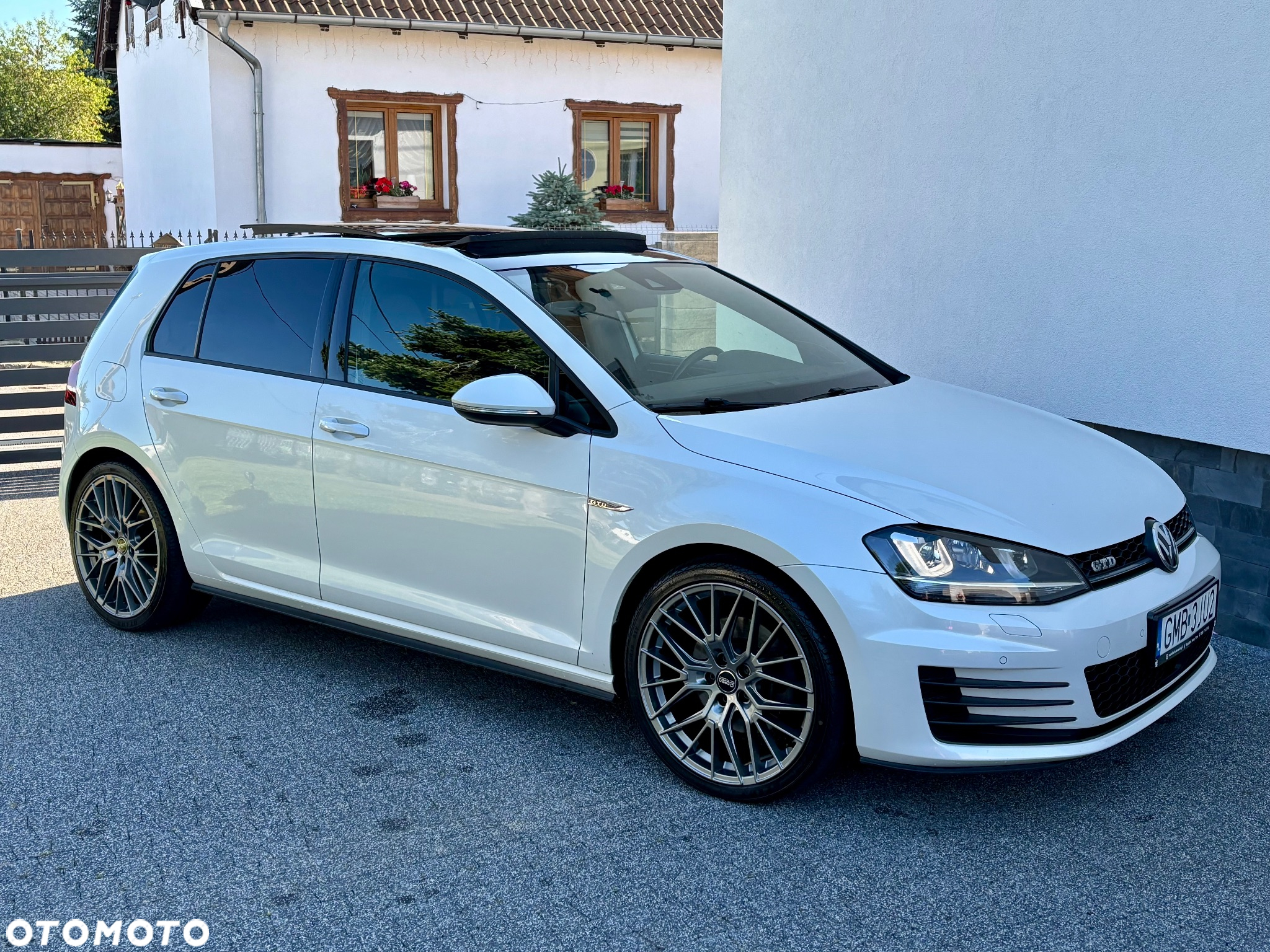 Volkswagen Golf VII 2.0 TDI BMT GTD DSG - 32