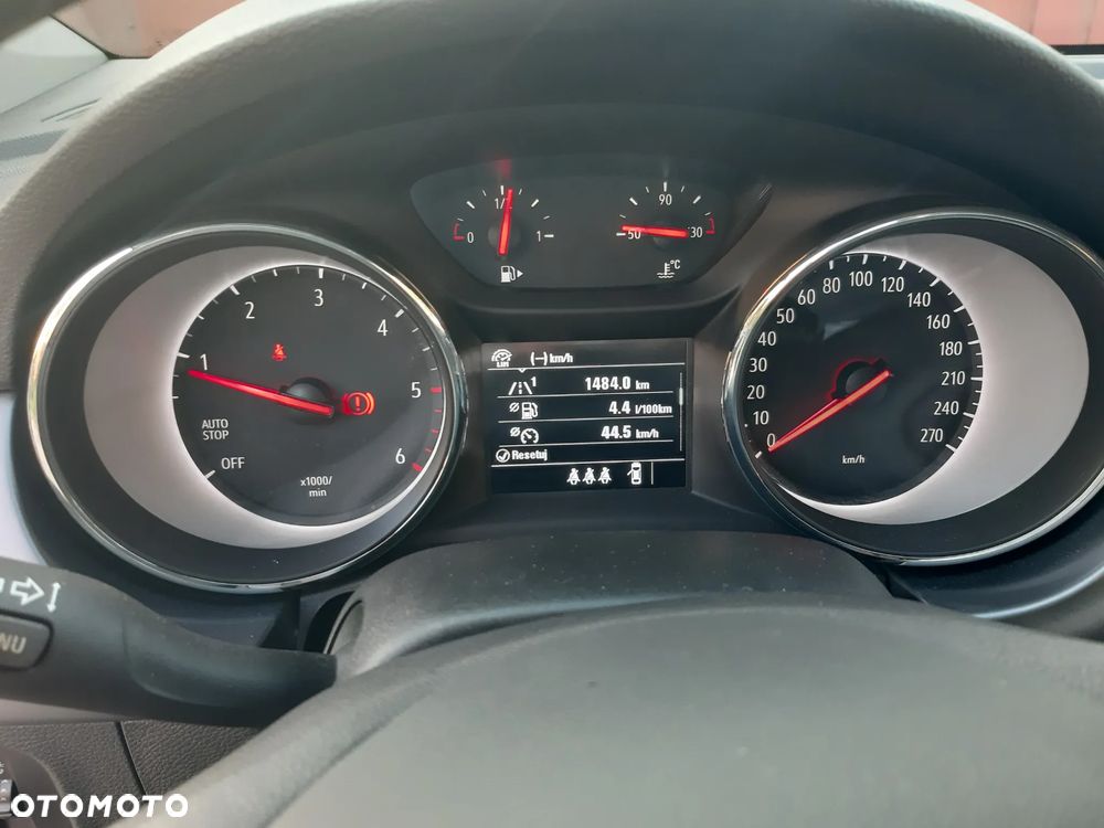 Opel Astra 1.6 CDTI Enjoy S&S - 6
