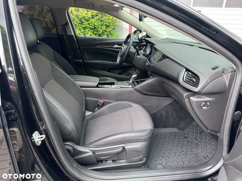 Opel Insignia - 9