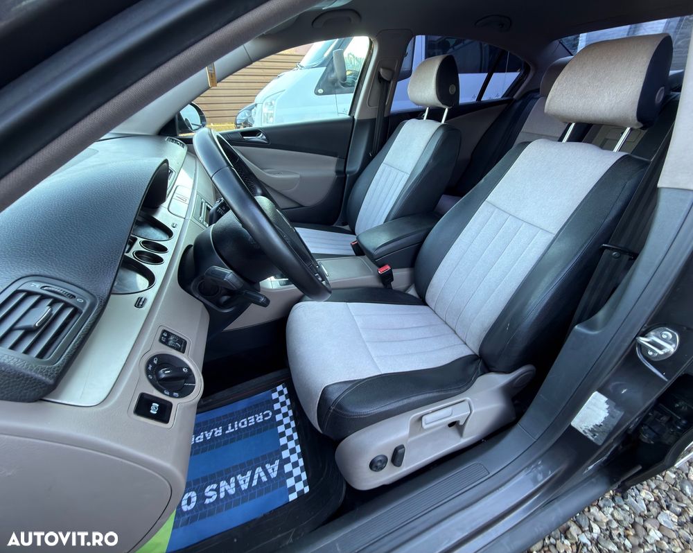 Volkswagen Passat Variant 1.9 TDI Individual - 11