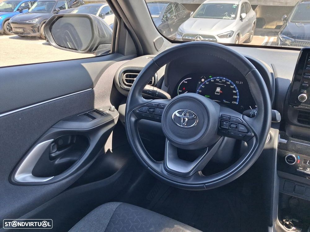 Toyota Yaris Cross 1.5 HDF Luxury - 16