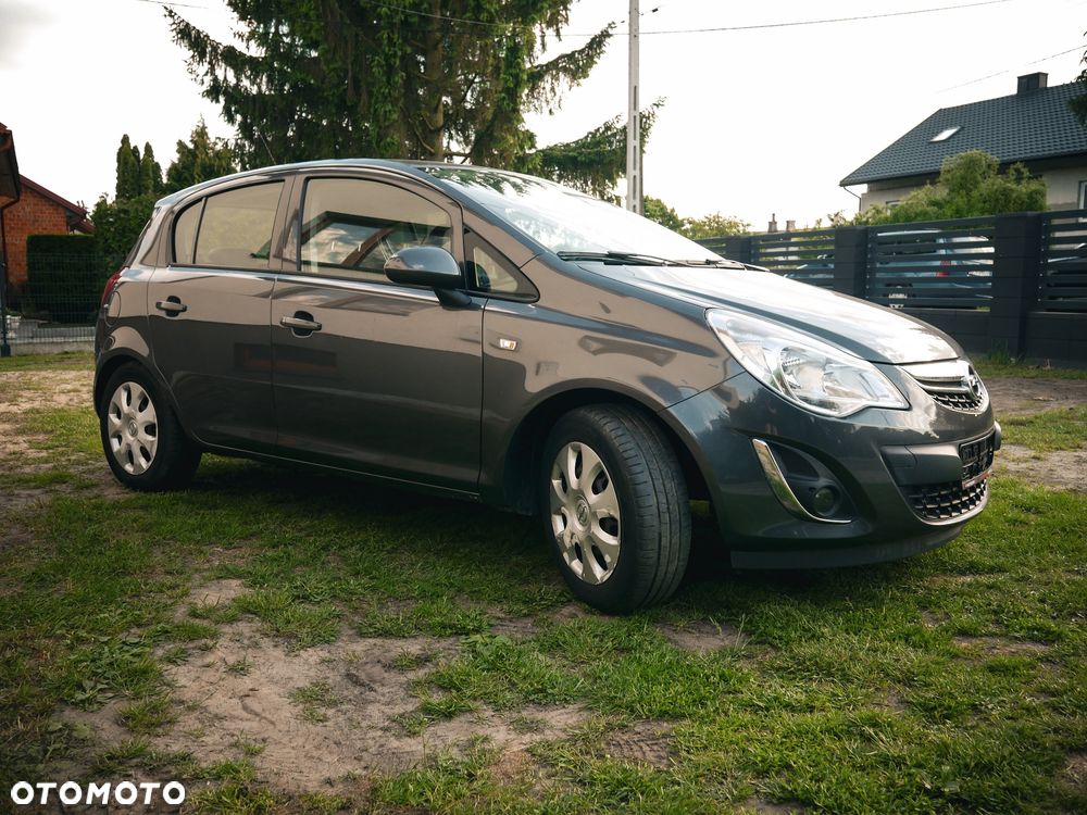 Opel Corsa 1.4 16V Sport - 13