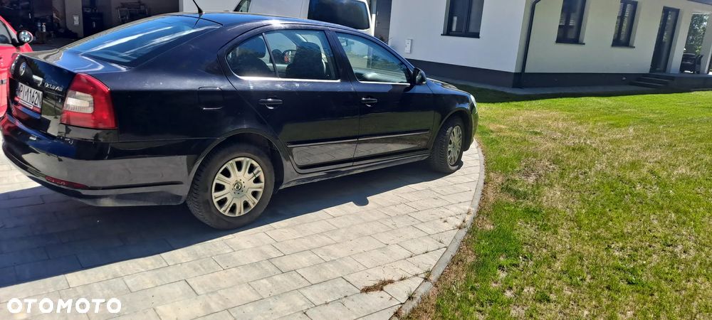 Skoda Octavia 2.0 TDI DPF Ambiente - 8