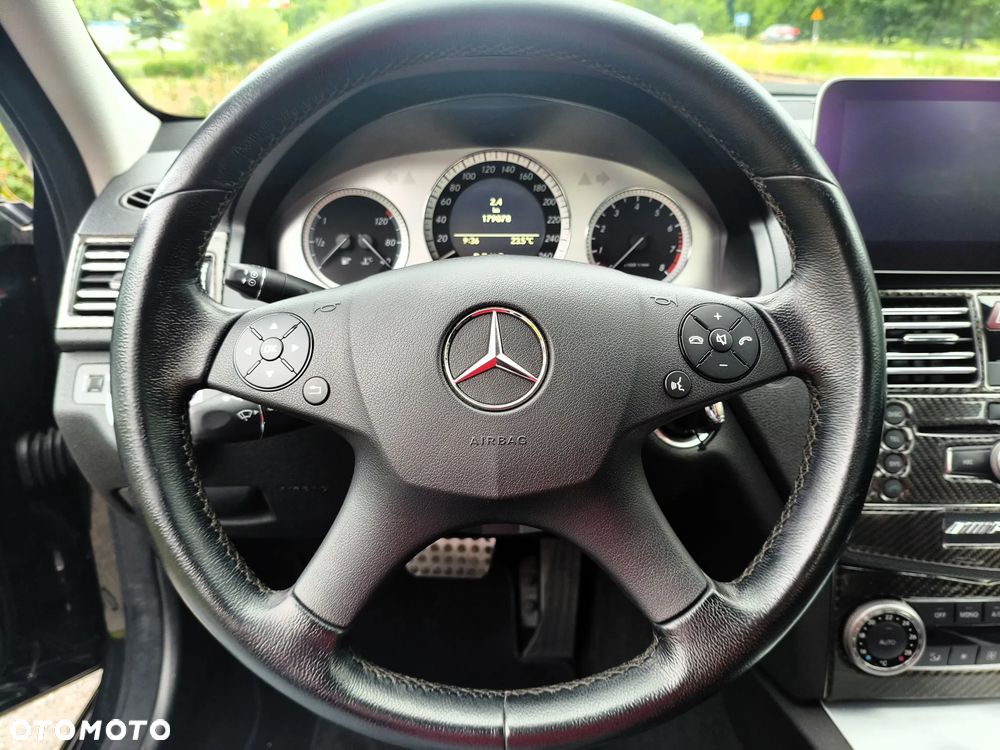 Mercedes-Benz Klasa C 180 Kompressor Automatik Avantgarde - 32