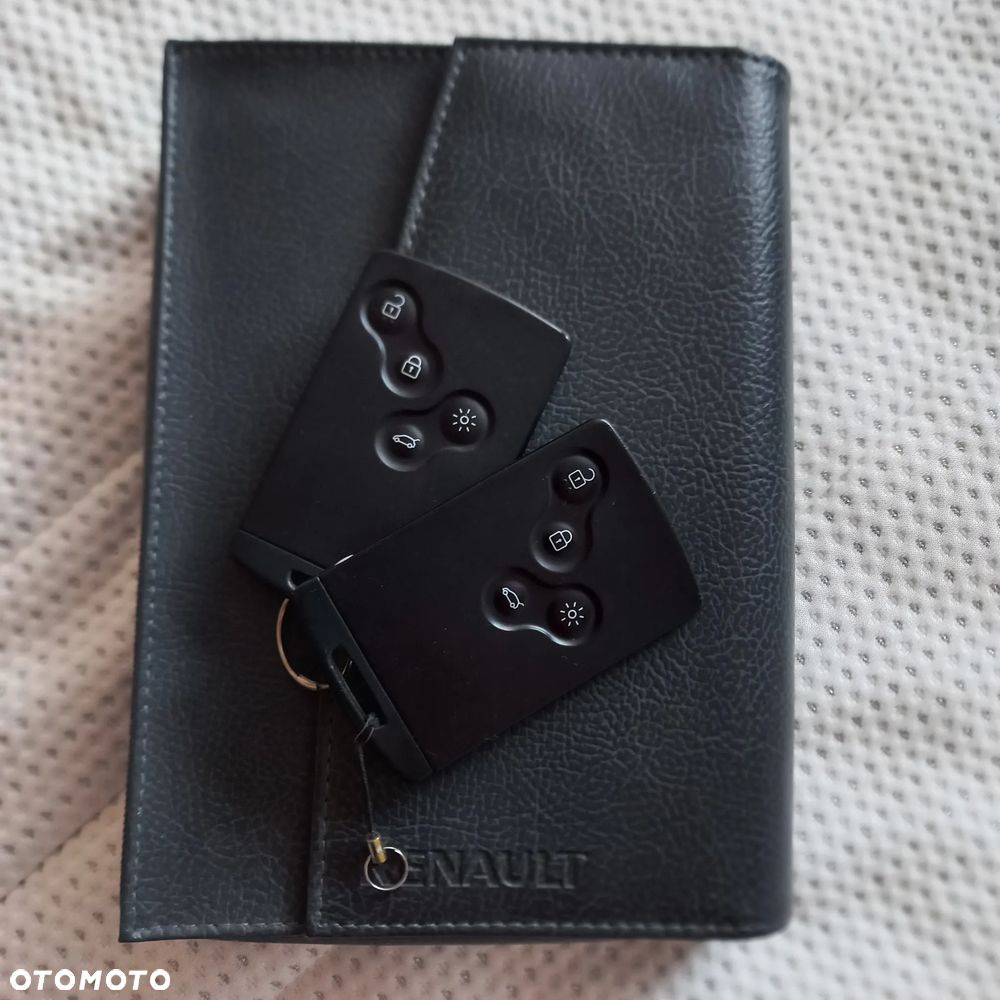 Renault Scenic 2.0 16V Privilege CVT - 22