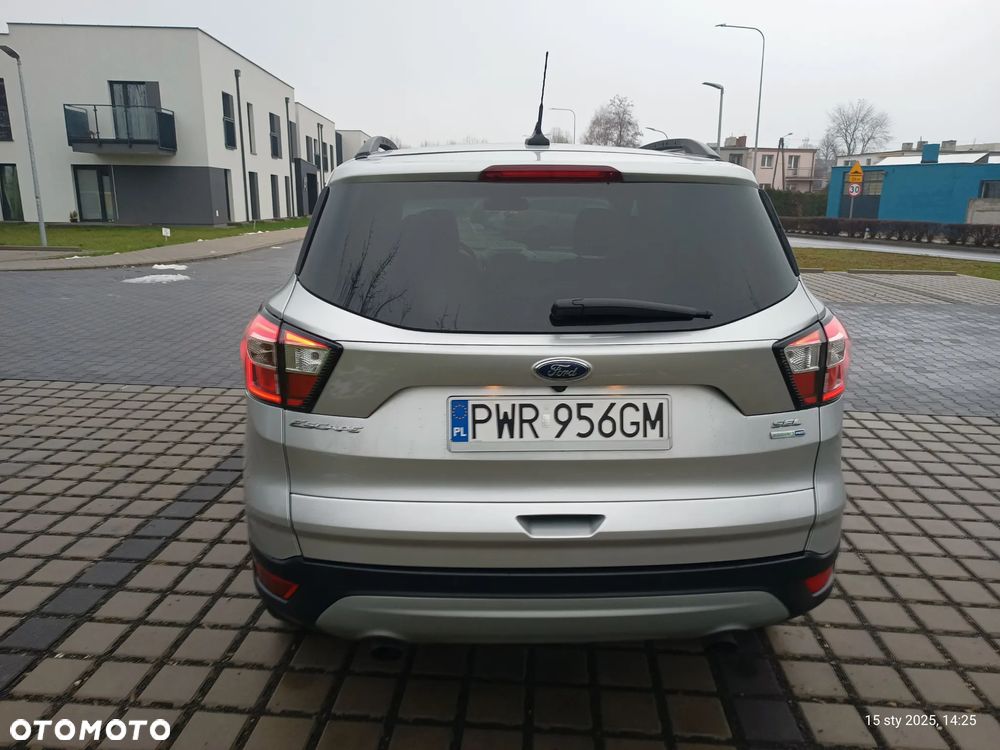 Ford Escape - 8