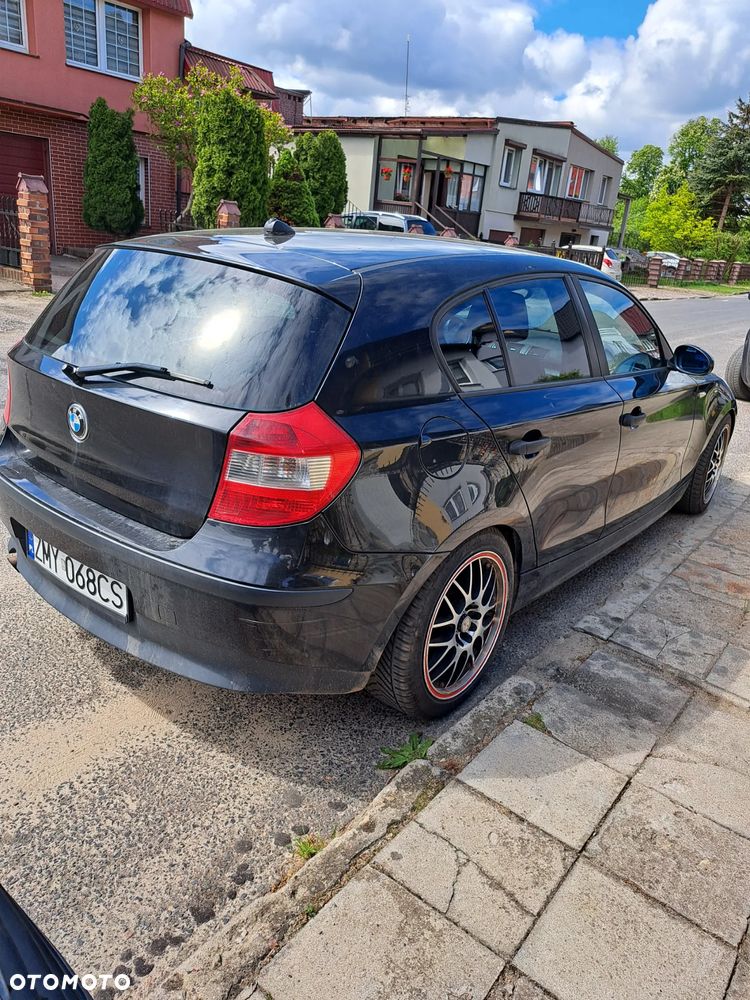 BMW Seria 1 116i - 4