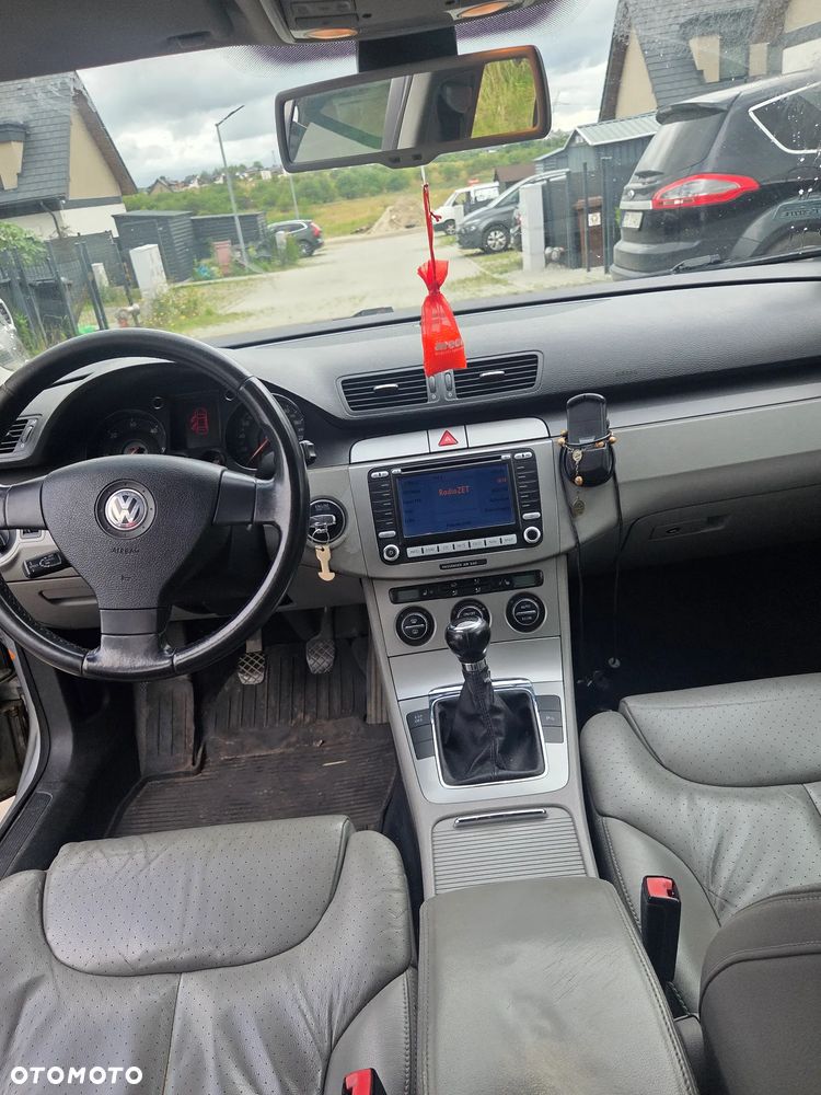 Volkswagen Passat 2.0 TDI DPF Comfortline - 9