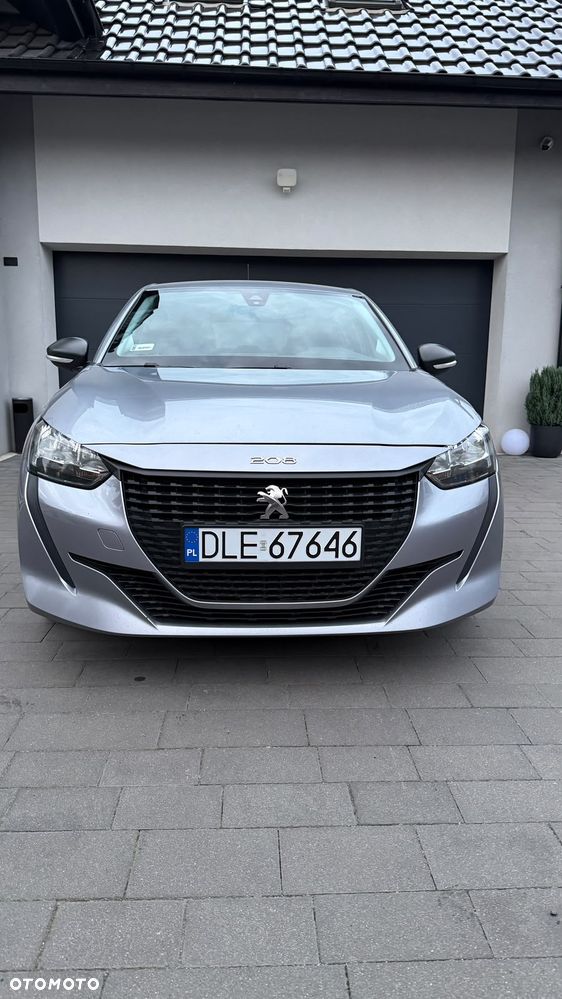 Peugeot 208 - 5