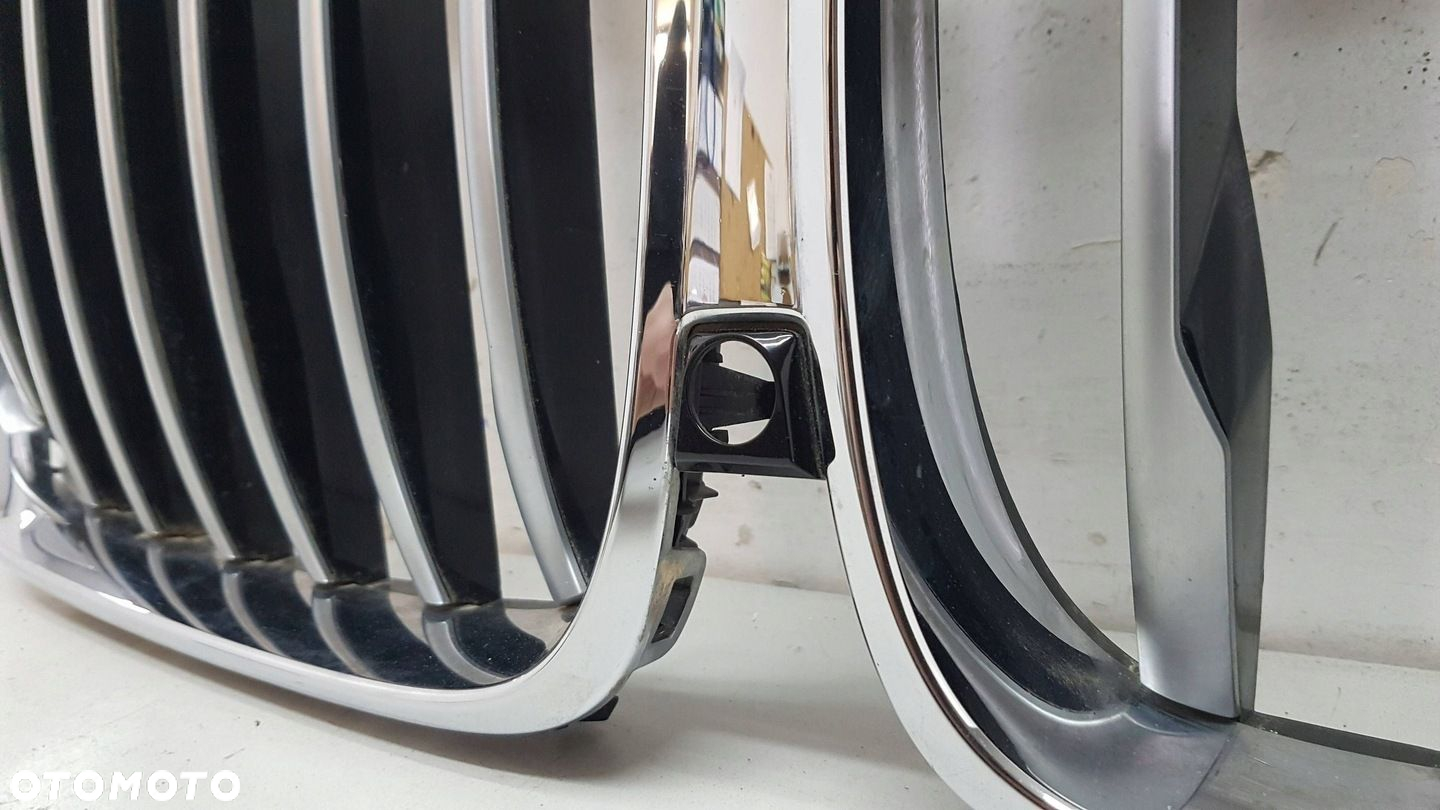 BMW X5 G05 GRILL ATRAPA NERKI - 4
