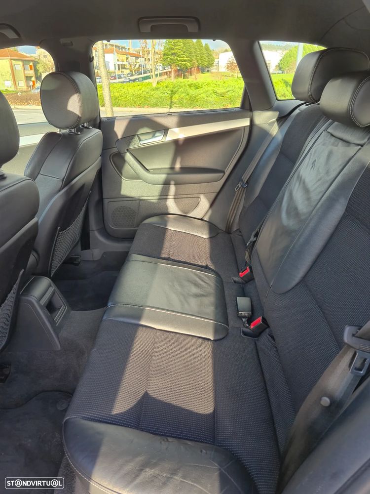 Audi A3 Sportback 2.0 TDi S-line S tronic - 11