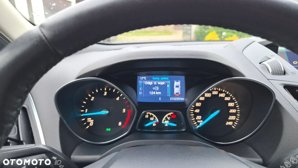 Ford Kuga 2.0 TDCi 4x4 Titanium - 20