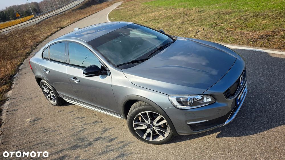 Volvo S60 - 3