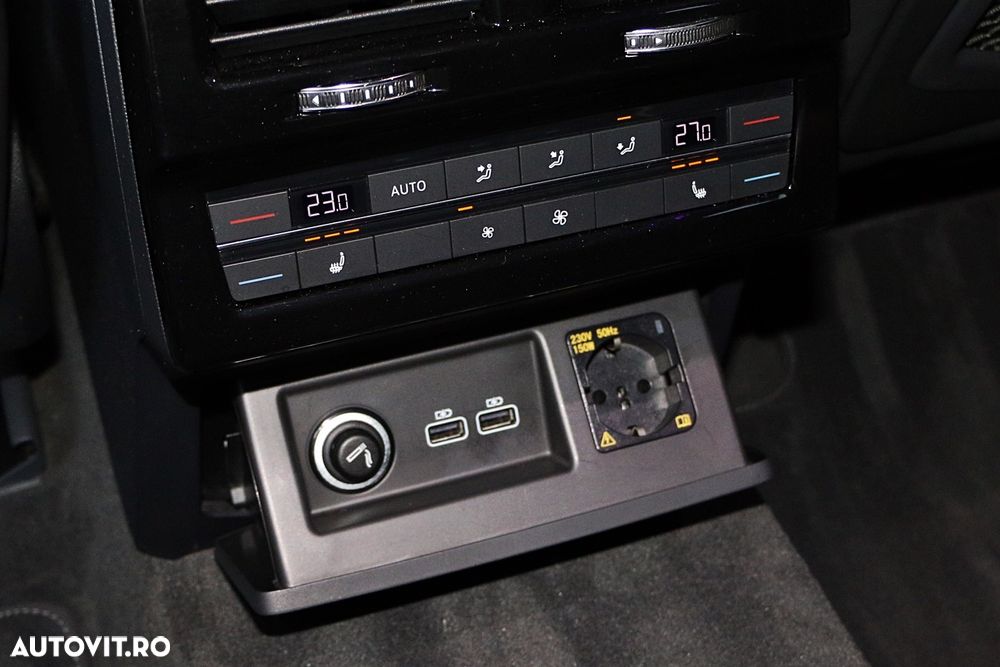 Volkswagen Touareg 3.0 V6 TDI SCR 4Motion Automatik R-Line - 16