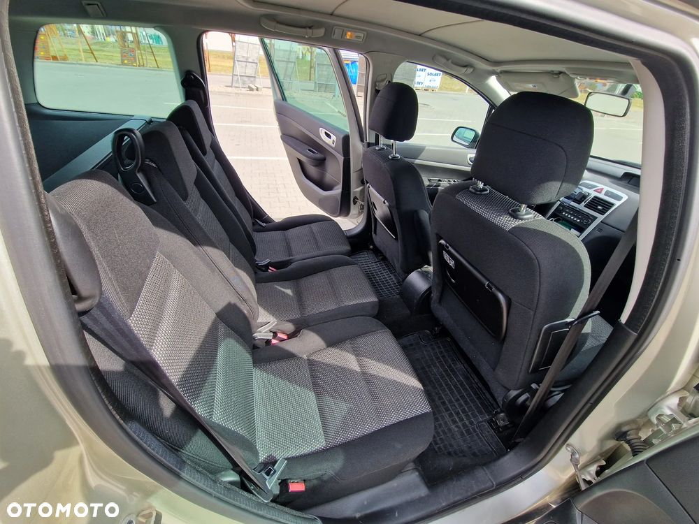 Peugeot 307 1.6 Oxygo - 9