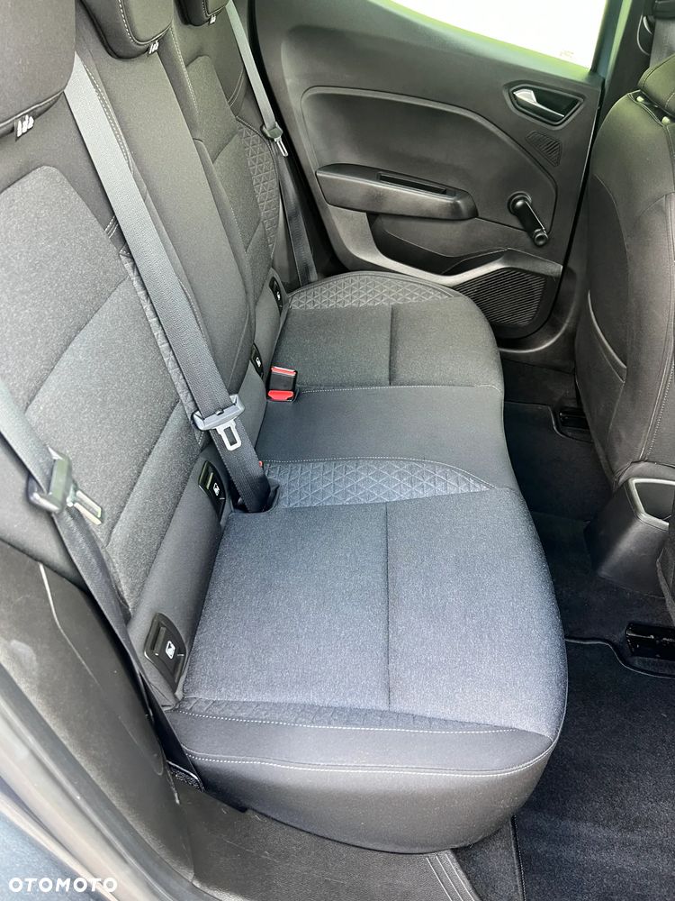 Renault Clio - 12