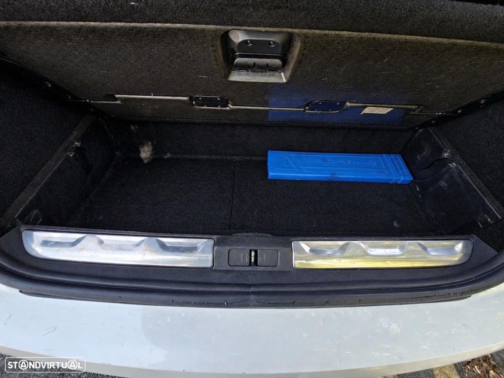 DS DS5 2.0 Hybrid4 Sport Chic - 31