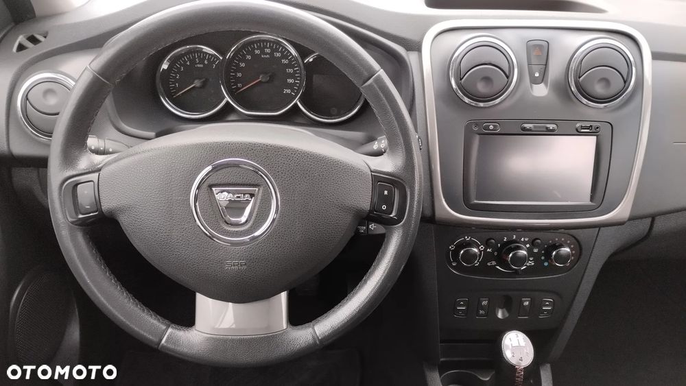Dacia Sandero Stepway - 13