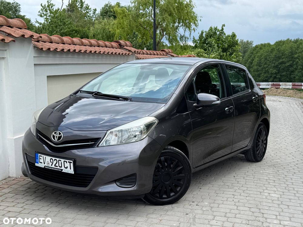 Toyota Yaris - 8