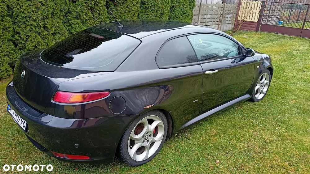 Alfa Romeo GT 1.9JTD 16V Progression - 4