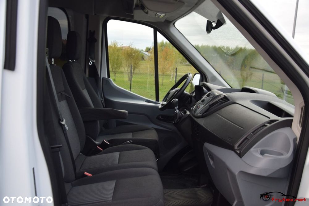 Ford Transit - 20