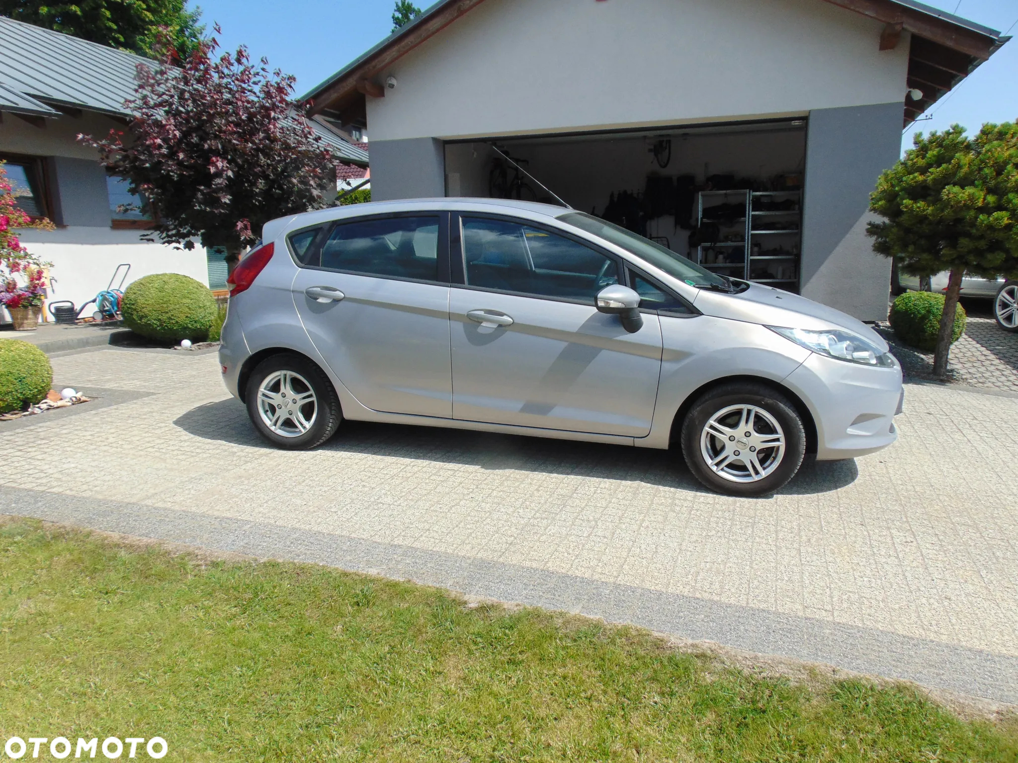 Ford Fiesta 1.6 TDCI Champions Edition - 4