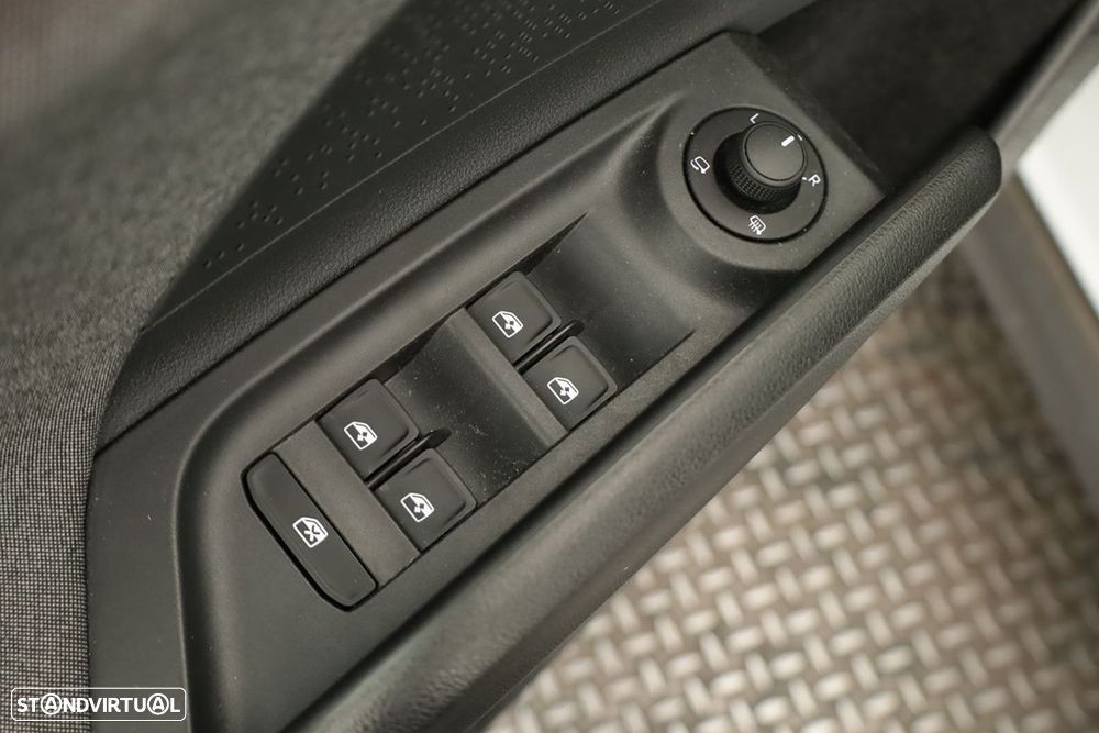 Skoda Enyaq iV 50 - 18