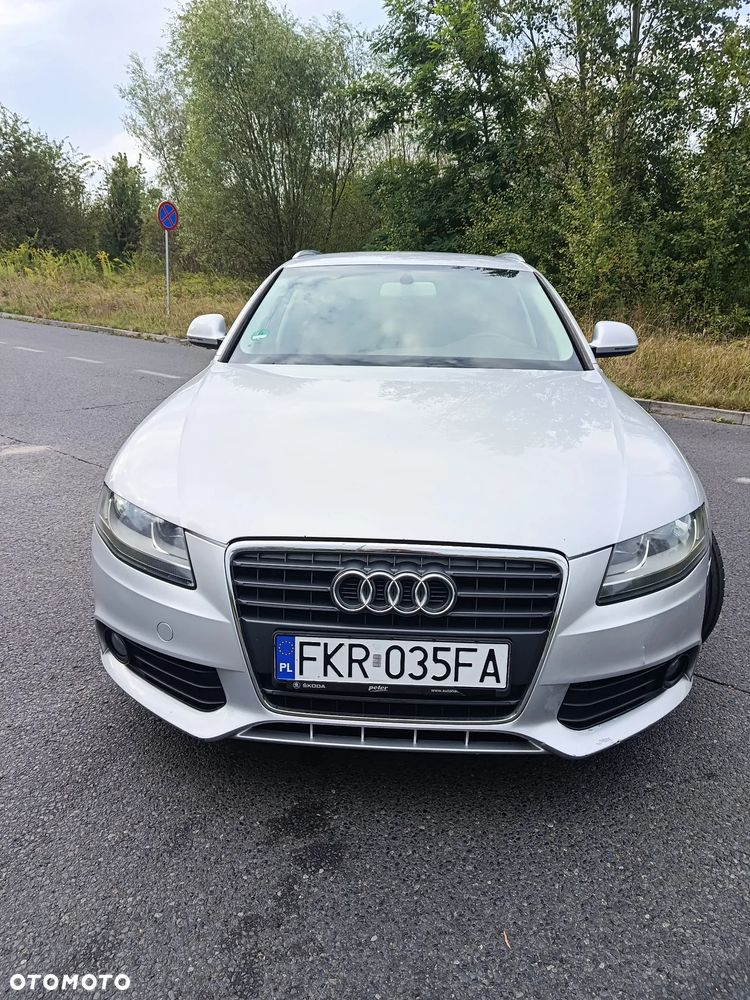 Audi A4 Avant - 1