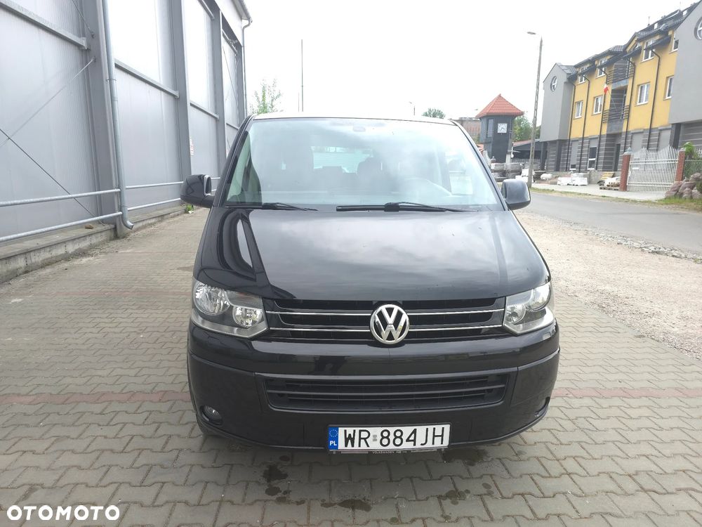 Volkswagen Multivan - 2