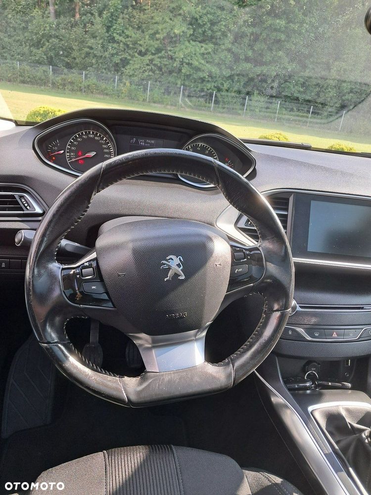 Peugeot 308 - 12