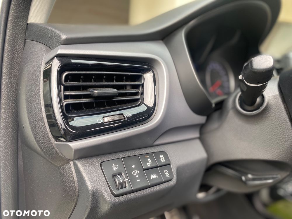 Kia Stonic 1.0 T-GDI XL - 11