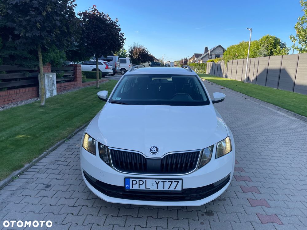 Skoda Octavia 1.6 TDI Active - 2