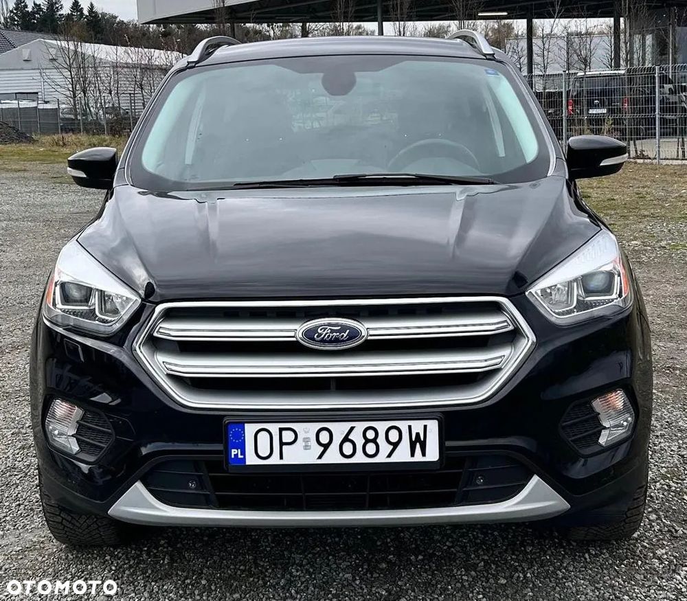 Ford Kuga 1.5 EcoBoost 2x4 ST-Line - 2