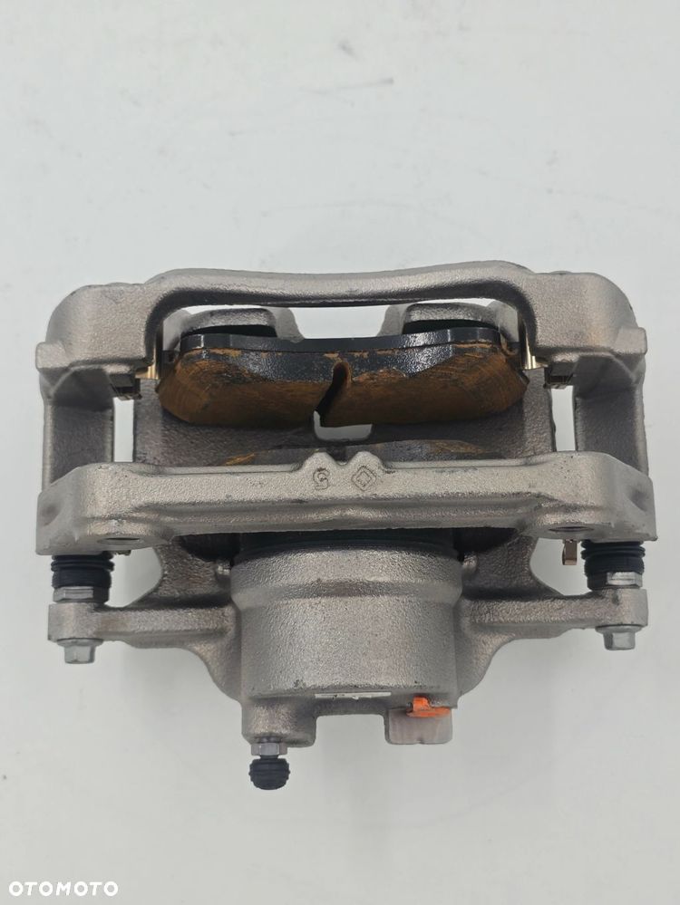 ORYGINALNY ZACISK HAMULCOWY PRAWY PRZÓD MERCEDES BENZ W177 W247 A1774421030 - 2