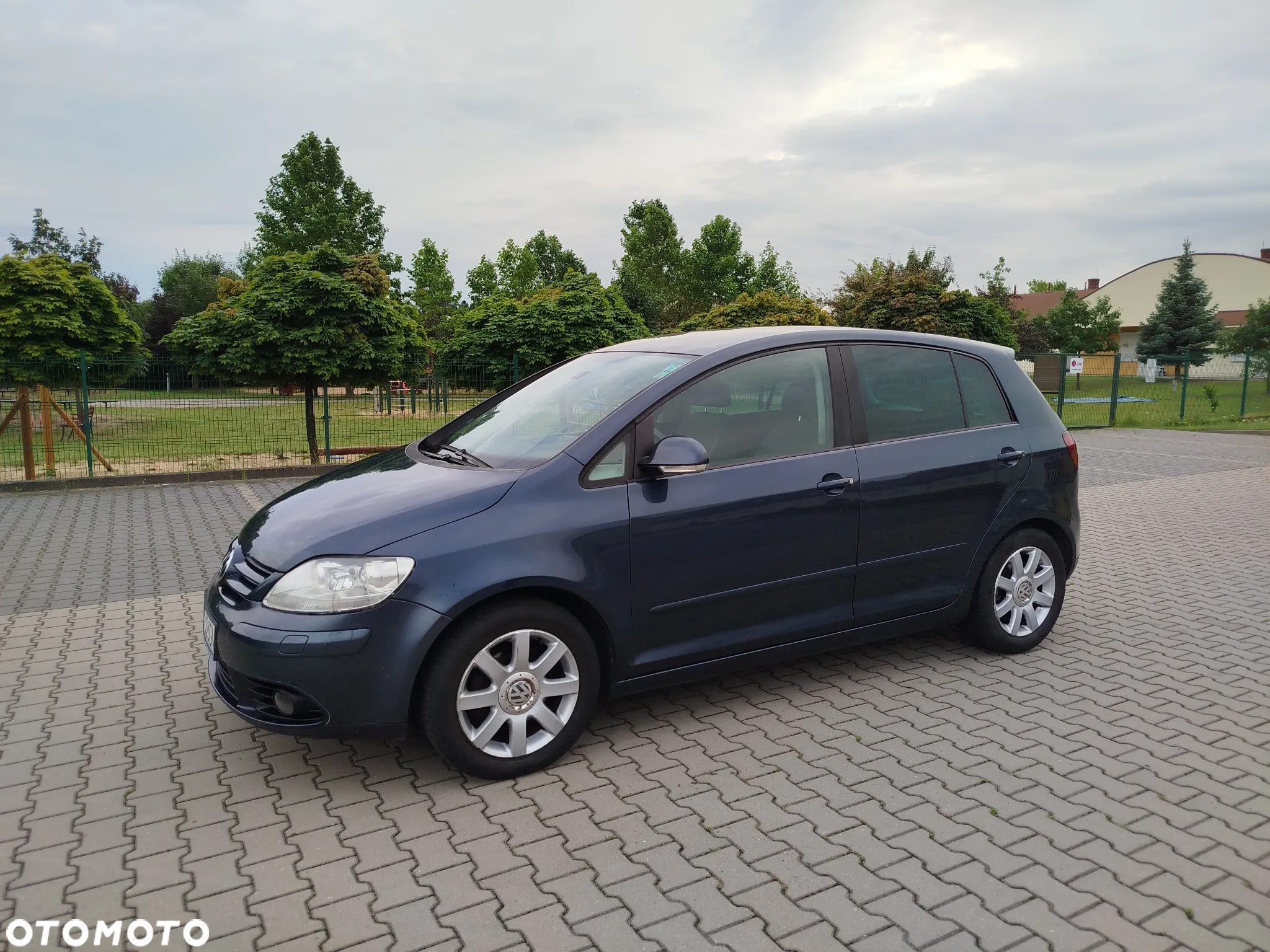 Volkswagen Golf Plus 1.6 FSI Sportline - 12