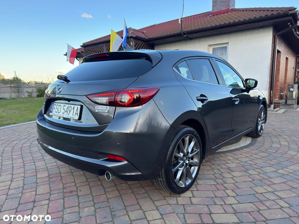 Mazda 3 - 15