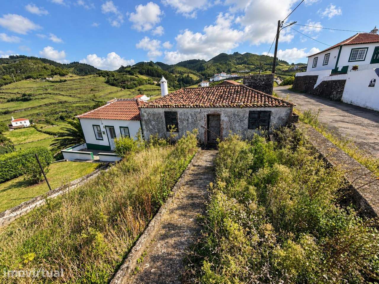 Ruína T2 em Malbusca, Santo Espírito – Santa Maria, Açores - Grande imagem: 2/12